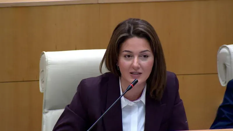 “მივმართავ მშობლებს, ვალდებული ვართ დავიცვათ შვილების კონსტიტუციით გარანტირებული უფლება, მოვითხოვოთ ხარისხიანი განათლება“ - ქეთევან თურაზაშვილი