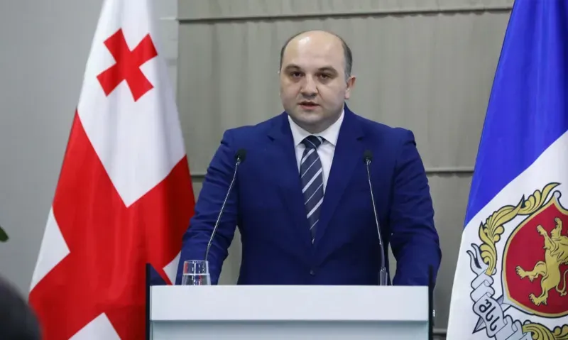 “შსს-ს არანაირი “კამიტი“არ შეუძენია, არ გამოუყენებია და ვერც გამოიყენებდა იმიტომ, რომ ასეთი არც არსებობს ჩვენს სარგებლობაში“ - ალექსანდრე დარახველიძე