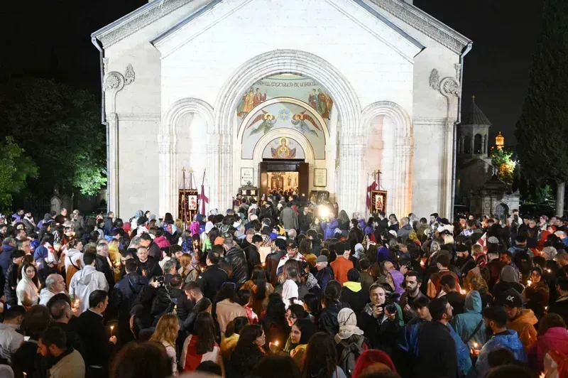 "გადავწყვიტეთ, ქაშვეთის ტაძრის კარი დაიკეტოს ჩვეულ დროს... აქამდე ტაძარი აქციების დასრულებამდე ღია იყო" - საპატრიარქო