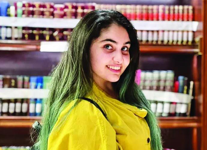 "ქართული ძლიერი ენაა. როდესაც ქართველები ერთმანეთს ესაუბრებიან, თითქოს ამ საუბარშიც იბრძვიან" - რას ჰყვება საქართველოზე შეყვარებული ირანელი გოგონა