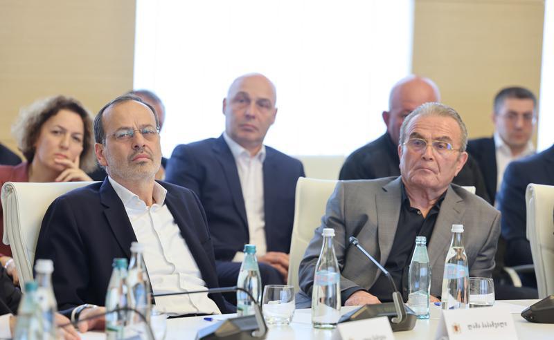 რაზე ისაუბრა კობახიძემ ბიზნესმენებთან?