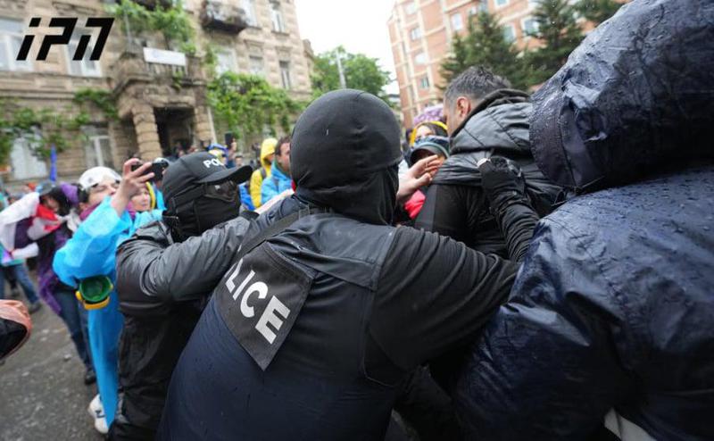 "საზოგადოებას ჩვენი ამოცანა გვაქვს, როგორ შევზღუდოთ "ოცნების“ მხრიდან ძალადობის ხარისხი, რეპრესიები რომ არ განხორციელდეს" - რას აცხადებს ექსპერტი ე.წ. აგენტების კანონსა და რეფერენდუმის იდეაზე?