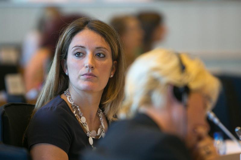 "თბილისო, ჩვენ გვესმის შენი! ჩვენ გხედავთ! ჩვენ ვდგავართ ქართველ ხალხთან ერთად!" - რობერტა მეცოლა