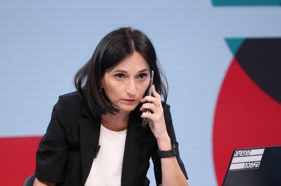 "კავკასიის უნივერსიტეტის მმართველთა საბჭომ უკან გამოვიწვიეთ უნივერსიტეტის ხელმოწერა რექტორთა კონფერენციის განცხადებაზე" - რას წერს ნინო ჟიჟილაშვილი