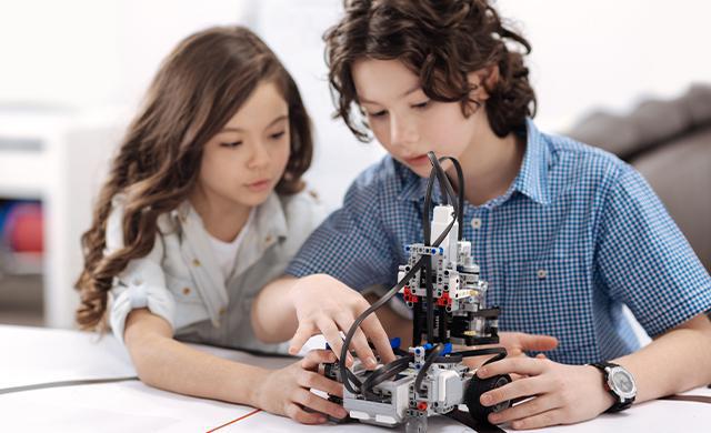 5 სათამაშო, რომელიც ბავშვებს მოწყენის საშუალებას არ მისცემს