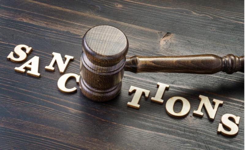 "სანქციები თუ დაწესდა, ის ოჯახის ყველა წევრზე ვრცელდება ხოლმე. ეს ნიშნავს, რომ  ხელისუფლებაში მყოფთა შვილებსაც შეეზღუდებათ დასავლურ ქვეყნებში ყოფნის საშუალება" - ექსპერტი