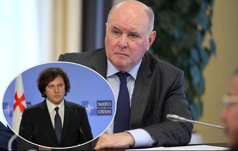 კარასინი "ეშმაკის ნაკარნახევს" უწოდებს კობახიძის განცხადებას "აფხაზებთან და ოსებთან ერთად ცხოვრებაზე" - მისი თქმით, ახლა პრემიერისთვის მთავარია მიიღოს ე.წ. აგენტების კანონი