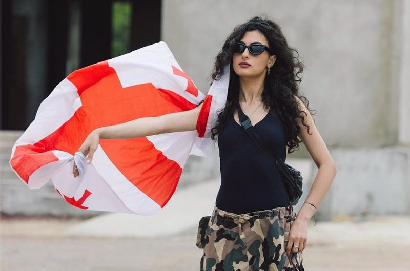 ნატალია ყიფშიძე სასამართლომ 500 ლარით დააჯარიმა - რას ედავებიან ე.წ. აგენტების კანონის წინააღმდეგ მებრძოლს მსახიობს?