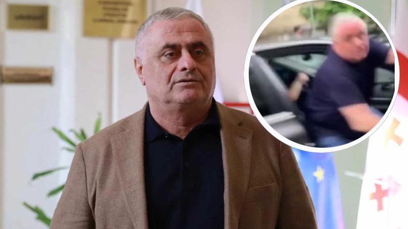 რა მოხდა, როცა მოქალაქე ვიქტორ ჯაფარიძის მანქანასთან მივიდა და "მონა" დაუძახა - კადრები სოცქსელში ვრცელდება