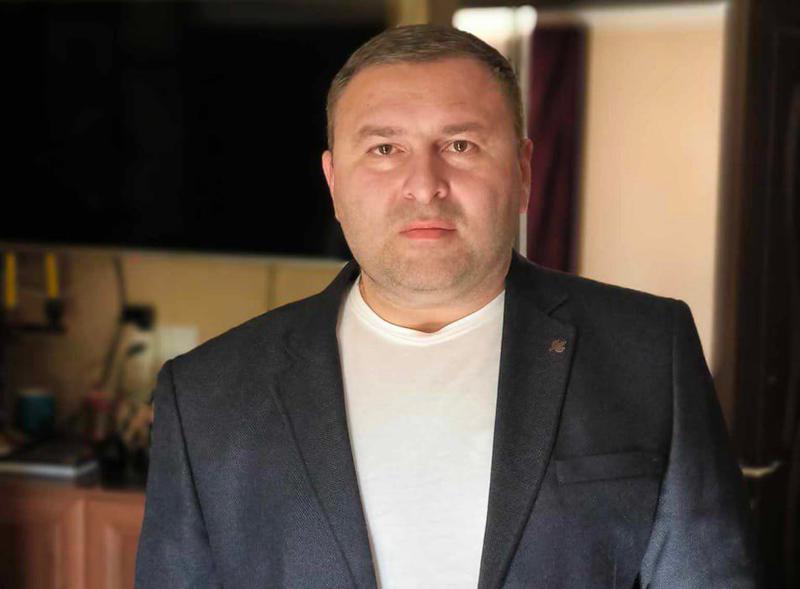 "ეს გადაწყვეტილება იყო ანტიკონსტიტუციური და მოღალატეობრივი" -"ქართული ოცნების" დეპუტატი ე.წ. აგენტების კანონის გამო პარტიას და თელავის საკრებულოში თანამდებობას ტოვებს