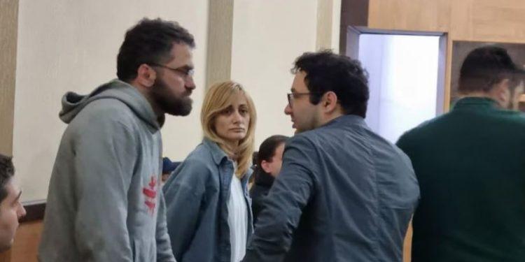 "ვერ ვიტყვი რომ შეშინებული არ არის, მაგრამ, მგონი, უფრო სხვა რამეებზე ნერვიულობს, ვიდრე იქ ყოფნაზე" - რას წერს უჩა აბაშიძის ძმა?