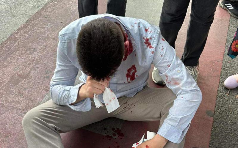 "ნიკო აქტიურადაა ჩართული აქციის ორგანიზებაში და კობახიძის "ზონდერებმა" ამ გზით სცადეს მისი დასჯა... ვერ შეგვაშინებთ" - სტუდენტი ნიკოლოზ კალანდაძე