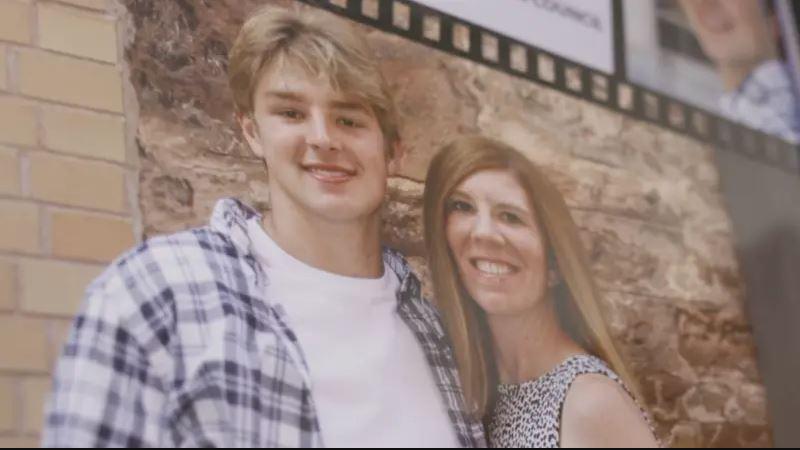 "თაღლითების შეტყობინებიდან 6 საათში ჩემი შვილი ცოცხალი აღარ იყო" - მსოფლიოს პრობლემა: როგორ უბიძგებენ სექს შანტაჟისტები მოზარდებს თვითმკვლელობისკენ?