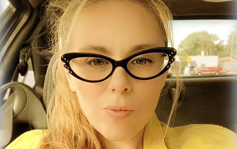 შეკვეთილი მკვლელობა და გეგმა, რომელიც ქილერს ჩაუვარდა: დიდი ბრიტანეთის პოლიცია ეძებს 44 წლის ამერიკელ ქალს, რომელიც ინგლისში დაგეგმილი მკვლელობის შესასრულებლად ჩავიდა