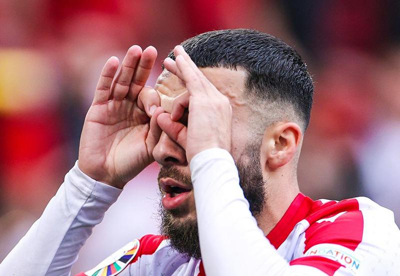 "მინდა ბოდიში მოგიხადოთ აღნიშვნაზე ჩემი არყოფნის გამო" - რატომ ვერ დაესწრება გულშემატკივრებისა და ფეხბურთელების საზეიმო შეხვედრას გიორგი მიქაუტაძე? სპორტსმენის მიმართვა