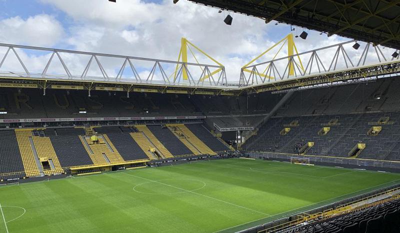 მოსალოდნელი ქარიშხლის გამო, დორტმუნდში გულშემატკივართა ზონებს დახურავენ -  უბილეთო გულშემატკივარს სახლში დარჩენისკენ მოუწოდებენ