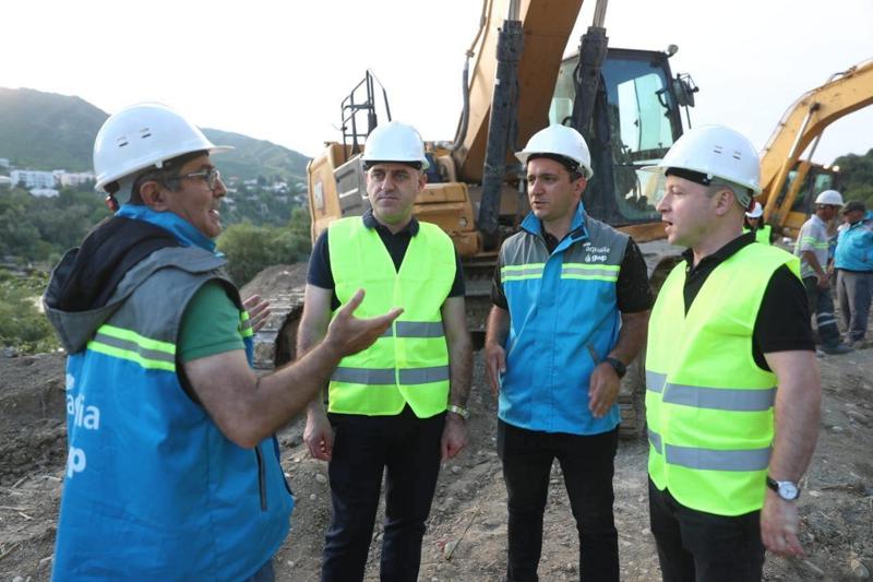 დავით ნარმანიამ “ჯივიპის” ხელმძღვანელობისგან წყალმომარაგების ცენტრალურ მილსადენზე მიმდინარე სამუშაოებზე დეტალური ანგარიში მოისმინა