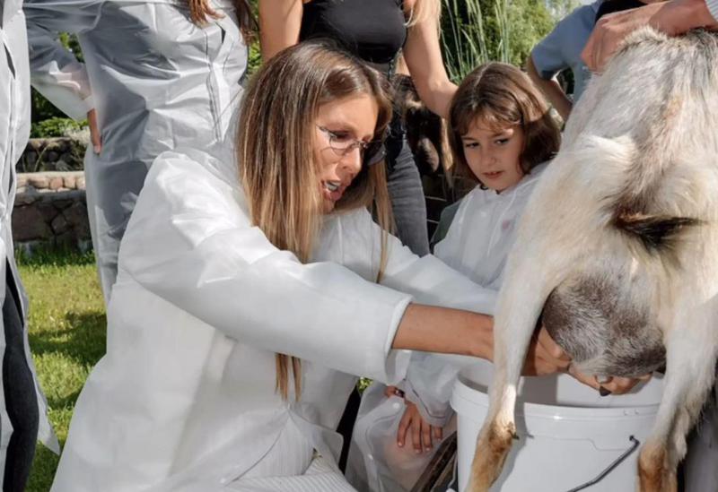 თხის მოწველის კონკურსი ბავშვის დაბადების დღეზე და სკანდალი ქეთა თოფურიას გარშემო: "რა უნდათ ცხოველებს იუბილეზე? ეს სათამაშოა თქვენთვის?"