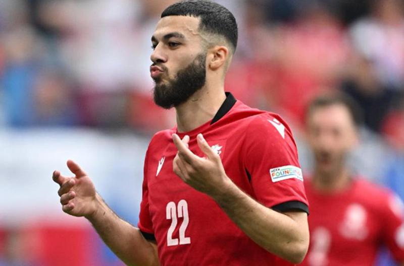 "პორტუგალიასთან მოგებისთვის ყველაფერი უნდა გავაკეთოთ” - რა ისტორიული შედეგი აქვს ბომბარდირთა დავის ლიდერს, მიქაუტაძეს ჩეხეთთან გატანილი გოლის შემდეგ?