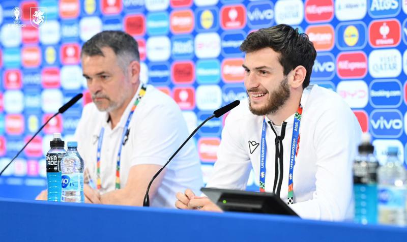 "ოცნებები ხდება... იმედია, თამაში ჩვენს სასიკეთოდ დასრულდება და მისი მაისურიც მე დამრჩება" - გადამწყვეტი მატჩის მოლოდინში: როგორია განწყობები ნაკრებში