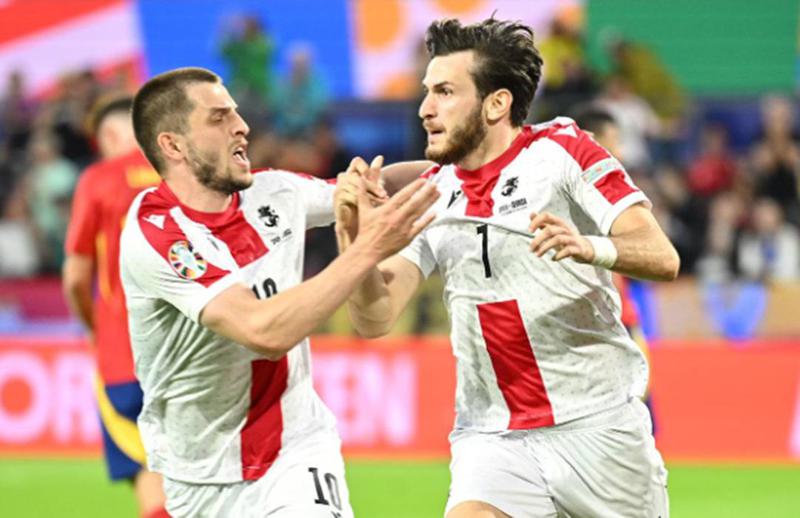 უშეღავათო ბრძოლა და დაძაბული თამაში - ევროპის ჩემპიონატზე მერვედფინალში საქართველო ესპანეთის პირველი ტაიმი ფრედ დასრულდა (ვიდეო)