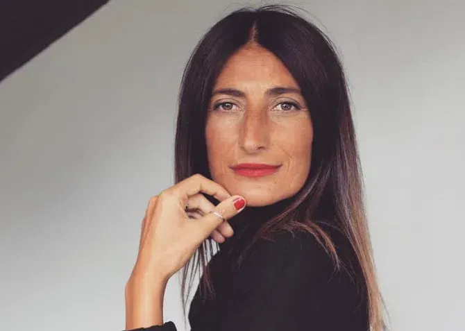 "ცათა სასუფეველში უფრო შეხვალ ადამიანი, ვიდრე სნობურ, ქართულ ბომონდურ საზოგადოებაში" - რას ჰყვება მაკა შალიკაშვილი პრობლემაზე, რომელსაც 20 წელზე მეტია, უმკლავდება