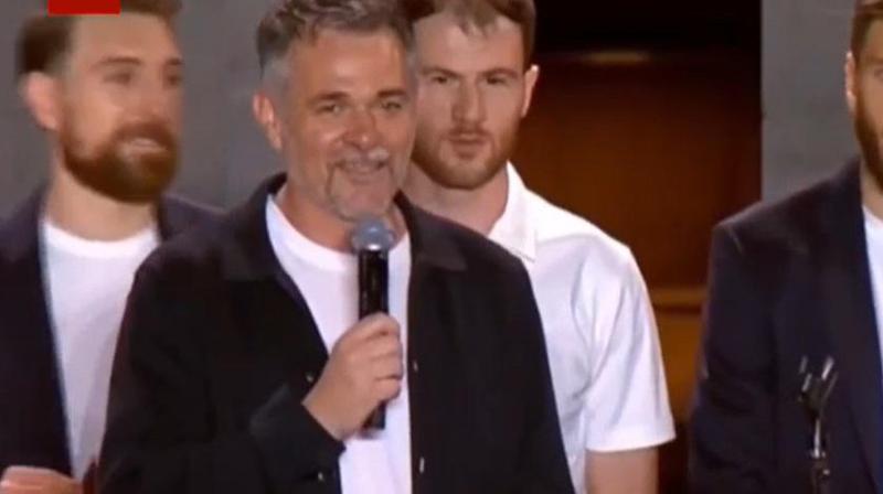 "ძალიან ბევრი ოფლი დაიღვარა, ჩემი არა, მოთამაშეების" - როგორ მიმართა ვილი სანიოლმა თავისუფლების მოედანზე შეკრებილ გულშემატკივარს