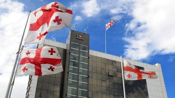 თავდაცვის სამინისტროს 50-მდე თანამშრომლის პროტესტი - ვრცელდება ერთობლივი განცხადება