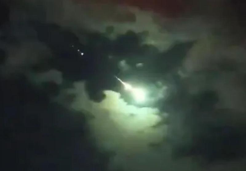 თურქეთის ცაზე უცნაური, მწვანედ მანათობელი მეტეორი შენიშნეს - რას წერს ფაქტზე ქვეყნის კოსმოსური სააგენტო