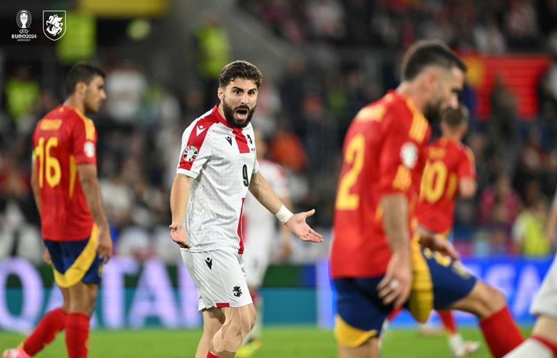 "მხოლოდ სამედიცინო შემოწმება დარჩა" - ზურიკო დავითაშვილი კარიერას ლიგა 1-ის კლუბში გააგრძელებს