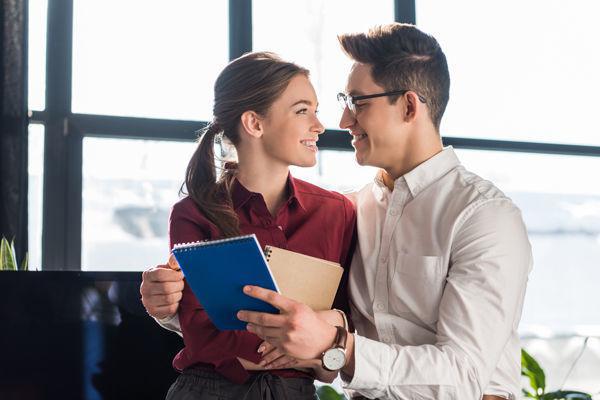 ზოდიაქოს რომელი ნიშნით დაბადებულ მამაკაცთან ჯობს მეგობრობა და რომელთან რომანის გაბმა