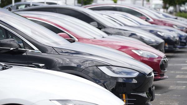 ავტომობილთა რეგისტრაციისა და ტექნიკური რეგლამენტის აღსრულების პროცესი მარტივდება - რა დეტალებს ავრცელებს სამინისტრო