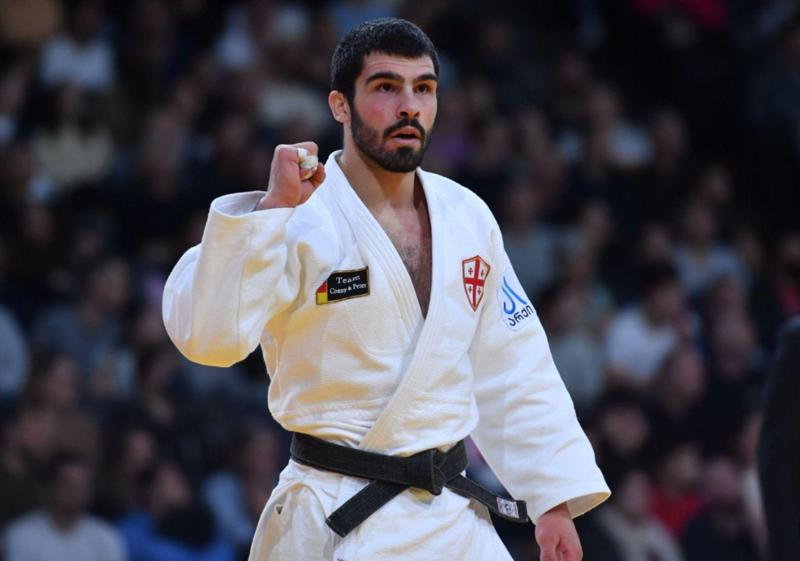 რთული ორთაბრძოლა და დუელიდან მოხსნილი მეტოქე - ტატო გრიგალაშვილმა პირველი დაპირისპირება მოიგო