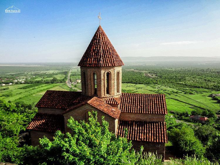 "კადრებში ჩანს, რომ აზერბაიჯანელი მუსიკოსი ტაძრის ამბიონზე დგას და..." - საპატრიარქო აზერბაიჯანის ხელისუფლებას და სულიერ ლიდერს მიმართავს
