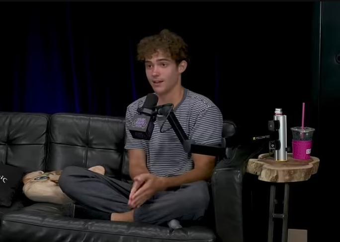 "ცაში იესო დავინახე... ახლა შეიძლება შეიძლება შეშლილად მომნათლონ, მაგრამ" - დისნეის მსახიობი ჰყვება, რა დაემართა ჰალუცინოგენის მიღების შემდეგ