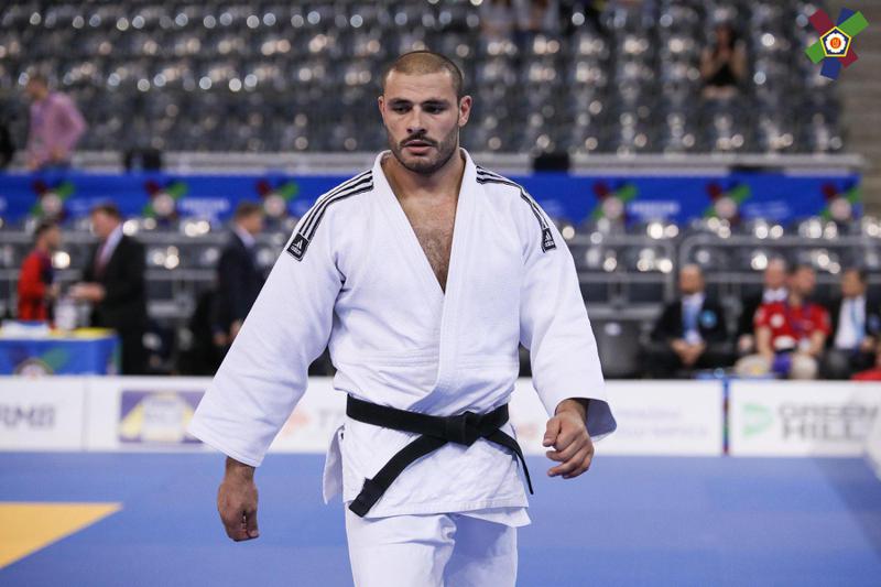 გურამ თუშიშვილი მეოთხედფინალში ლეგენდარულ ტედი რინერთან დამარცხდა და ბრძოლას რეპეშაჟში ბრინჯაოს მედლისთვის გააგრძელებს