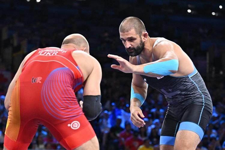 გენო პეტრიაშვილი ოლიმპიადის ნახევარფინალშია - მისი მეტოქე აზერბაიჯანის სახელით მოასპარეზე ქართველი ფალავანი იქნება