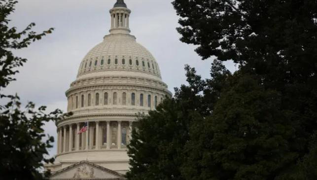 "თავისი საქმიანობის დასაფინანსებლად და ოპოზიციის შევიწროებისთვის "ქართული ოცნება“ მთელ მსოფლიოში მდებარე თაღლითური ქოლ-ცენტრების ქსელიდან მიღებულ შავ ფულს ეყრდნობა" -  ჰელსინკის კომისია