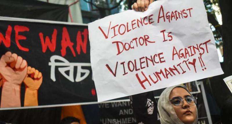 ინდოეთის ერთ-ერთ საავადმყოფოში ექიმი ქალი გააუპატიურეს და მოკლეს: უმძიმესი დანაშაულის შემდეგ ქვეყანაში სამედიცინო სფეროს მუშაკები გაიფიცნენ