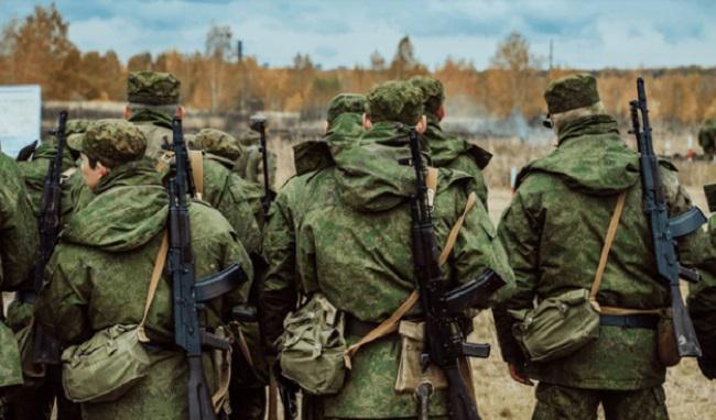 რუსეთის ფედერაციას კურსკში გადასაყვანად უკრაინიდან ჯარების ნაწილი გაჰყავს - WSJ