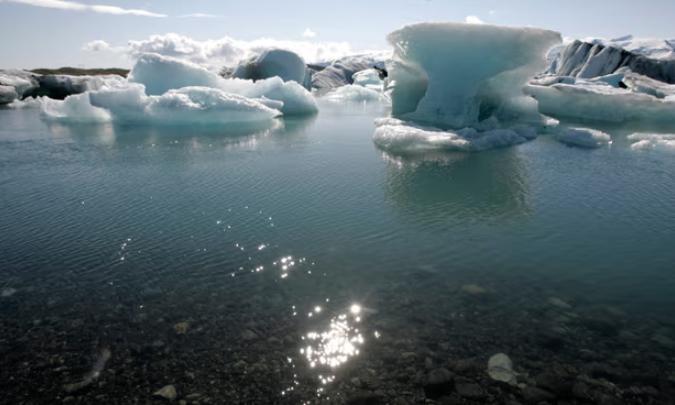 უბედური შემთხვევა ისლანდიაში: მყინვარული გამოქვაბულის მონახულებისას, ყინულის ჩამოშლას მსხვერპლი მოჰყვა, დაკარგულებს ამ დრომდე ეძებენ
