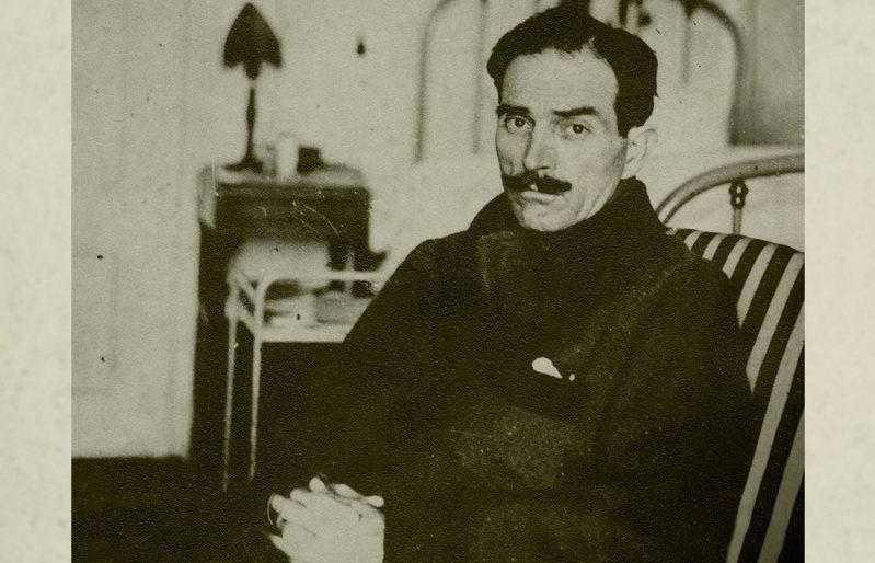 ვინ იყო ქაიხოსრო (ქაქუცა) ჩოლოყაშვილი და როგორ გახდა საქართველოს ეროვნული გმირი