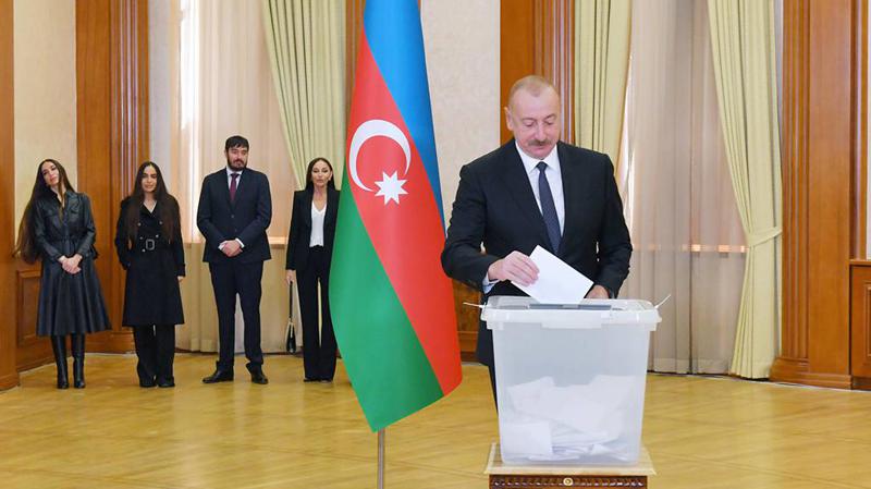 საპარლამენტო არჩევნები აზერბაიჯანში - ალიევის პარტია იმარჯვებს