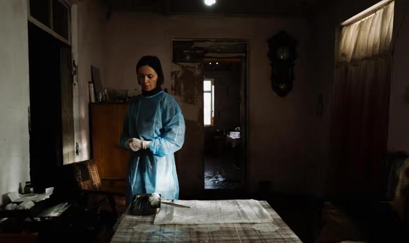 “სასწაულებრივი, შემაძრწუნებელი ქართული დრამა” - მსოფლიო პრესა ეხმაურება დეა კულუმბეგაშვილის “აპრილს”, რომლის პრემიერაც ვენეციის კინოფესტივალზე შედგა