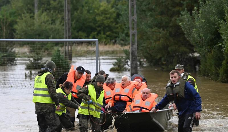 პოლონეთში საგანგებო მდგომარეობა გამოცხადდა - როგორი ვითარებაა ქვეყანაში, სადაც წყალდიდობას ებრძვიან