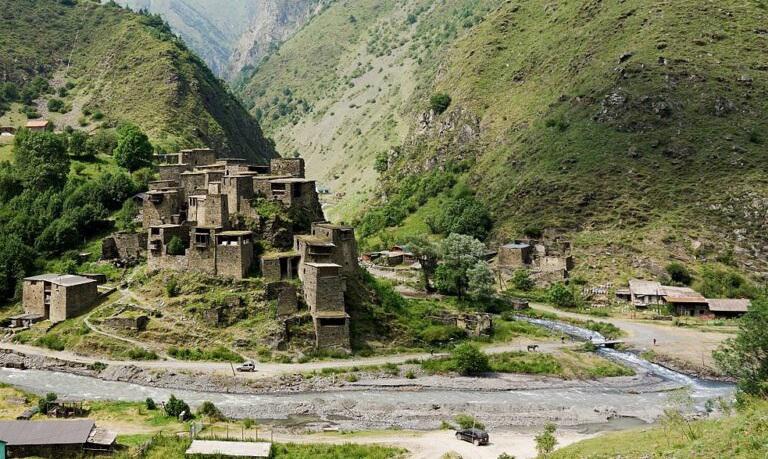 "ორჯერ ჩაატარეს შატილის ციხე-ქალაქის რესტავრაცია, მაგრამ ამით უფრო დაანგრიეს“ - შოთა ჭინჭარაული