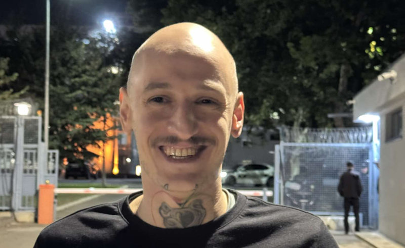 "მადლობა. ძალიან მოულოდნელი იყო, არ ველოდი..." - პრეზიდენტმა შეიწყალა, ე.წ. აგენტების კანონის საწინააღმდეგო აქციებზე დაკავებული გიორგი შანიძე, რომელსაც 4-წლიანი პატიმრობა მიუსაჯეს