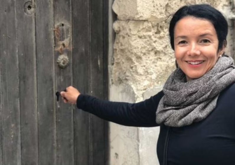 სიმართლე იტალიის 1-დოლარიან სახლებზე - როგორი სახლი დახვდა კალიფორნიელ ქალს სიცილიაში, რომელმაც ის ერთ დოლარად შეიძინა (ფოტოები)