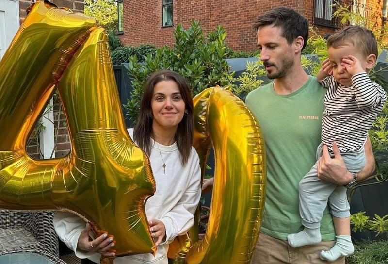 ქეთი მელუას 40 წლის იუბილე უახლოესი ადამიანების წრეში -  რას წერს მომღერალი?