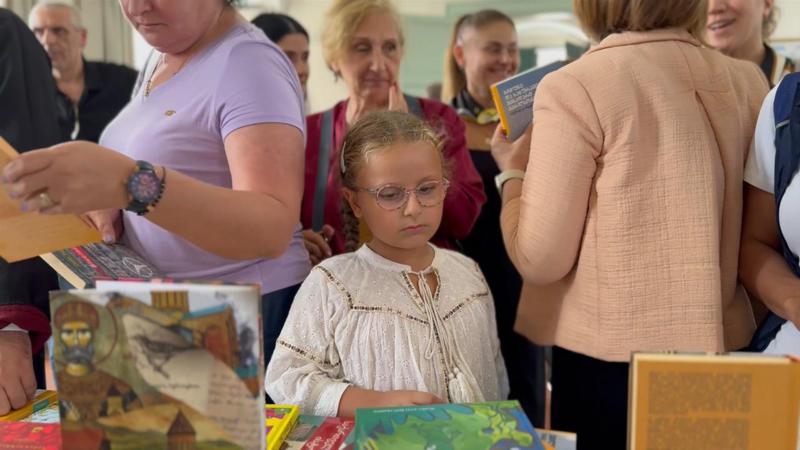 “ბიბლუსმა“ სტამბოლში საქართველოს ფარგლებს გარეთ რიგით მესამე ბიბლიოთეკა გახსნა - “ბიბლუსის“ დელეგაცია მსოფლიო პატრიარქმა მიიღო